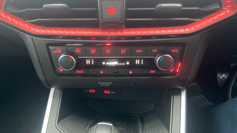 SEAT Arona 1.5 TSI 150 FR Sport 5dr DSG Petrol Hatchback